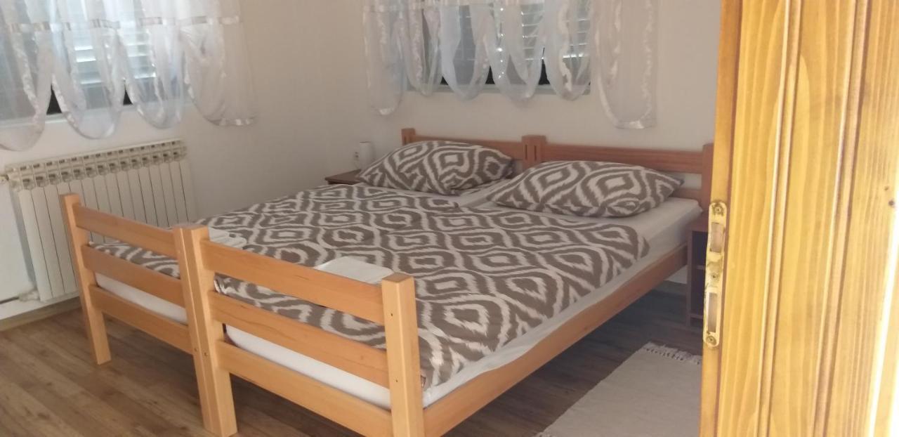 Apartment Plitvicka Jezera Smoljanac Εξωτερικό φωτογραφία